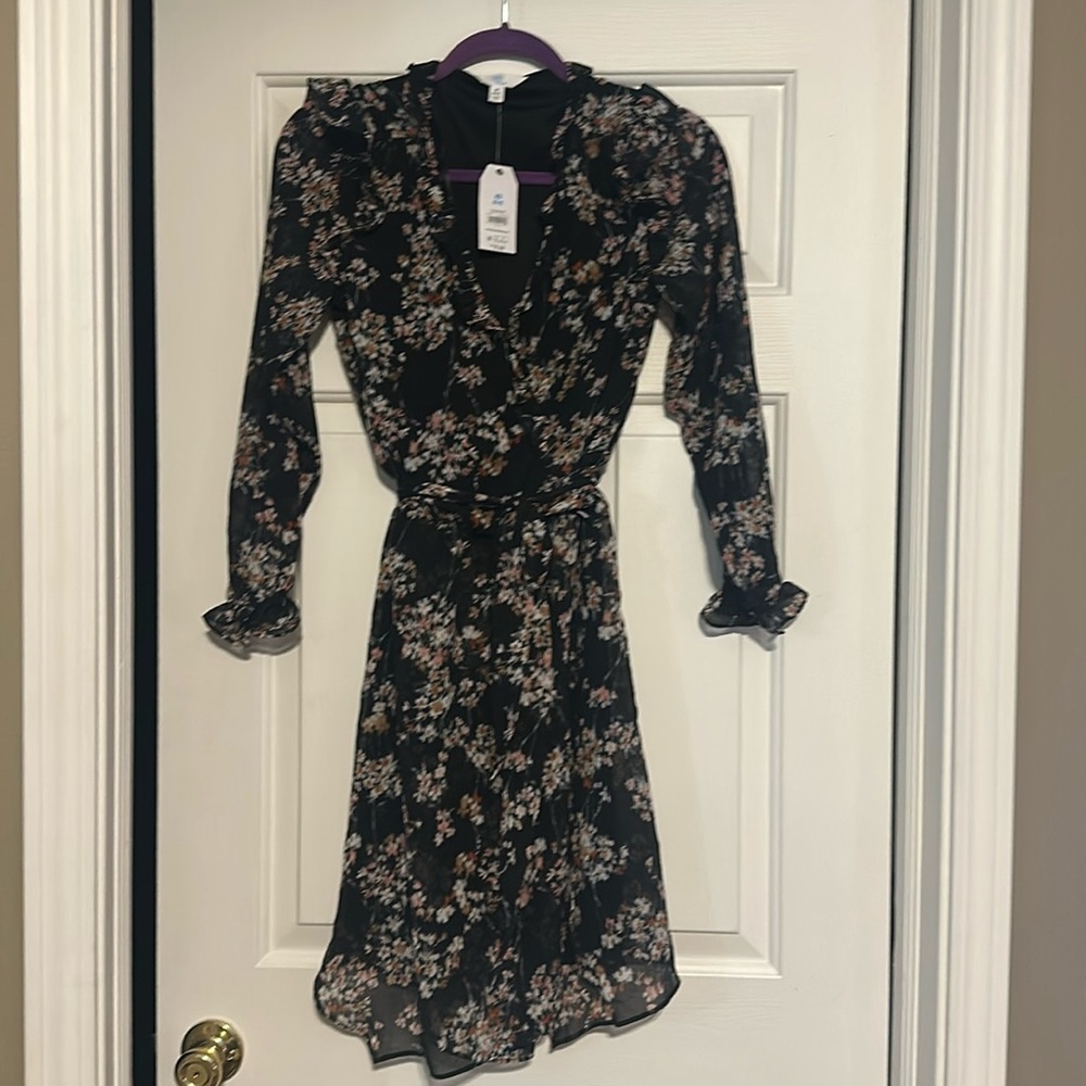 Time and Tru long sleeve phone wrap, mini dress